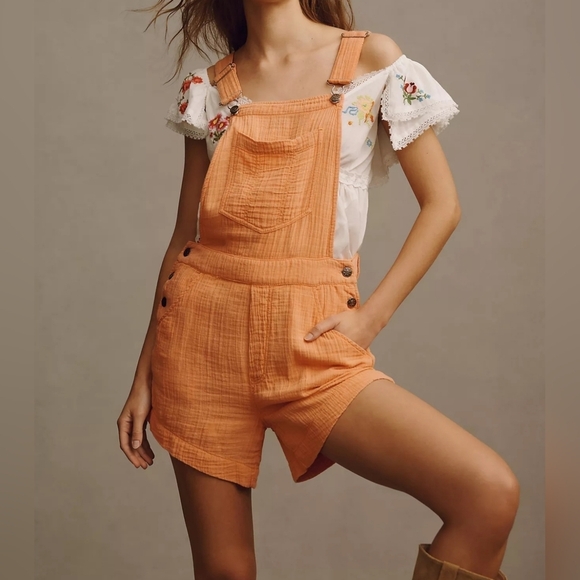 Pilcro Anthropologie Women's Gauze Micro Playsuit Overalls in Light Orange Peach - Picture 1 of 16